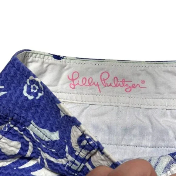 Lilly Pulitzer Blue and White walsh shorts - Picture 5 of 9